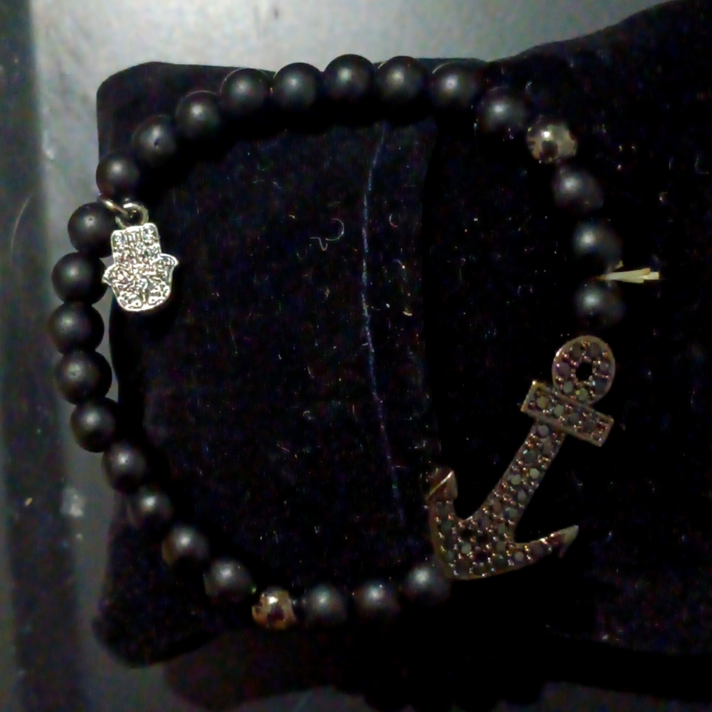 Unisex anchor diamond bracelet